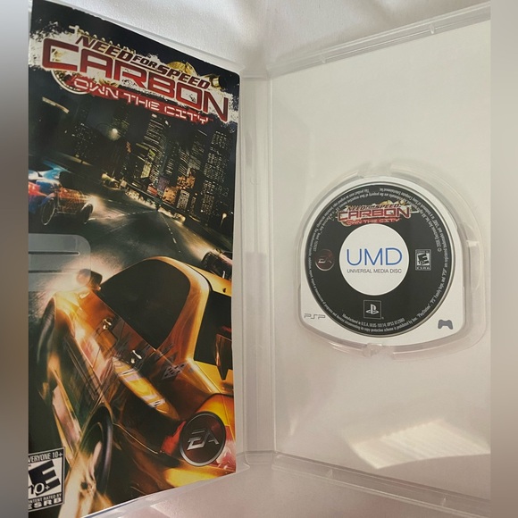 Sony PSP console with games. - Picture 6 of 16